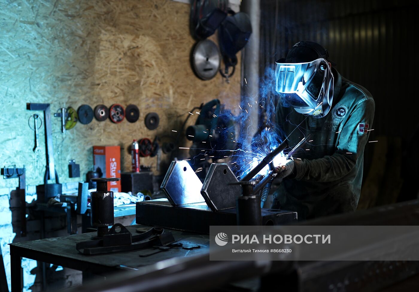 Работа мастерской "Машины Победы" в Краснодаре