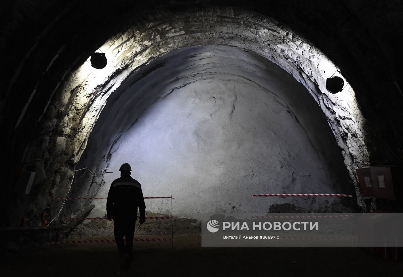 Завершение проходки тоннеля Шкотово-Смоляниново на Восточном полигоне ОАО "РЖД"