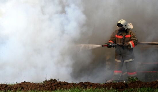 Учения МЧС по подготовке к пожароопасному сезону 