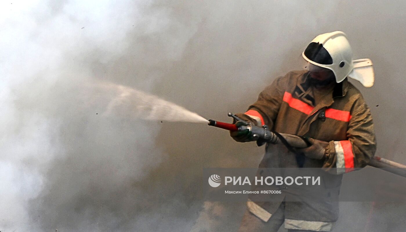 Учения МЧС по подготовке к пожароопасному сезону 