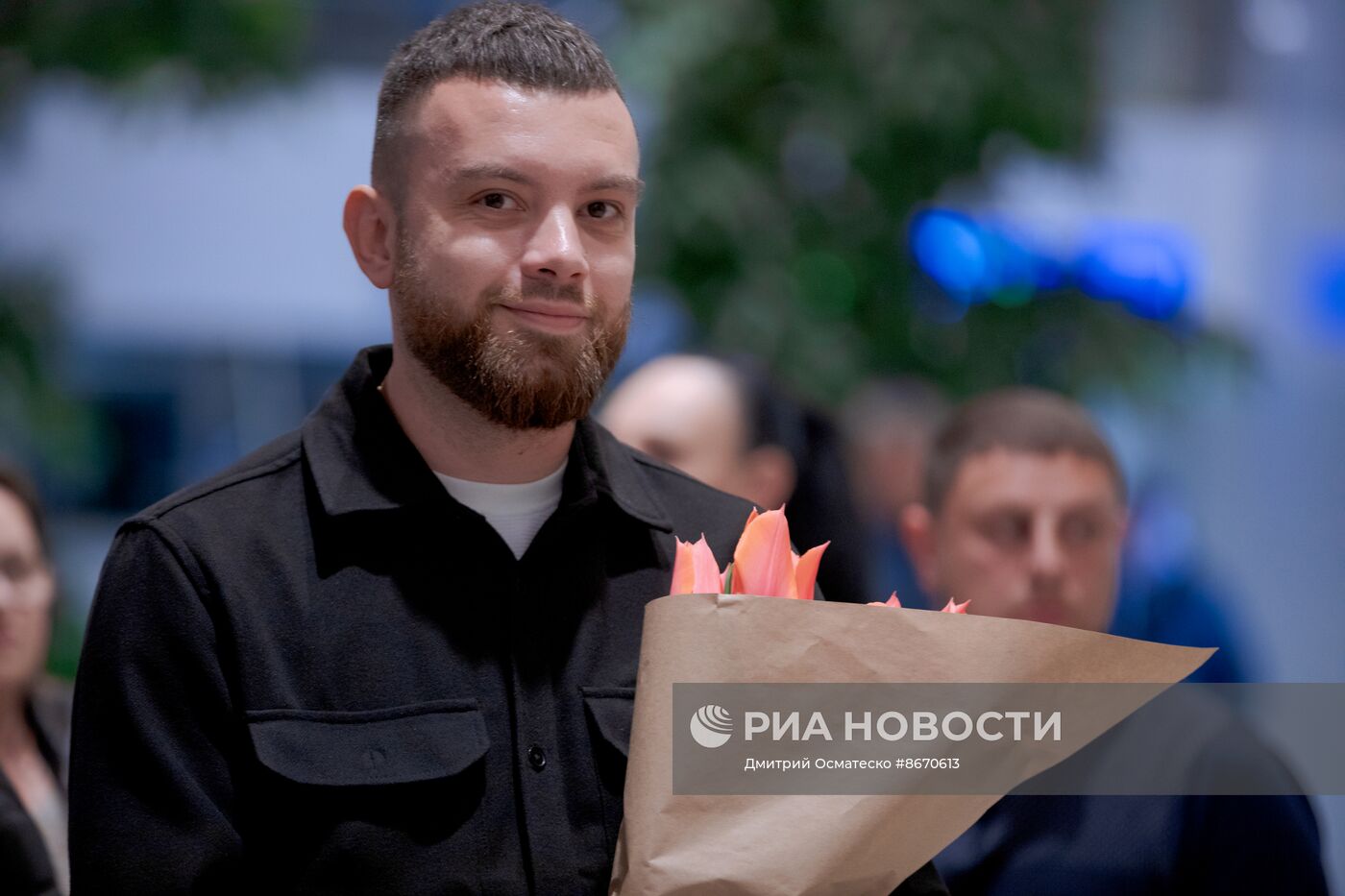 Встреча главы Гагаузии Евгении Гуцул в аэропорту Кишинева