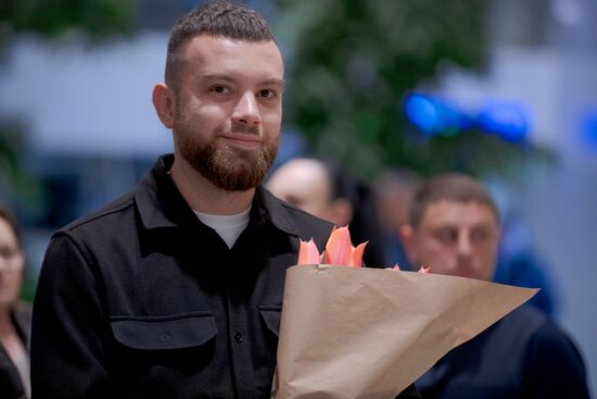 Встреча главы Гагаузии Евгении Гуцул в аэропорту Кишинева