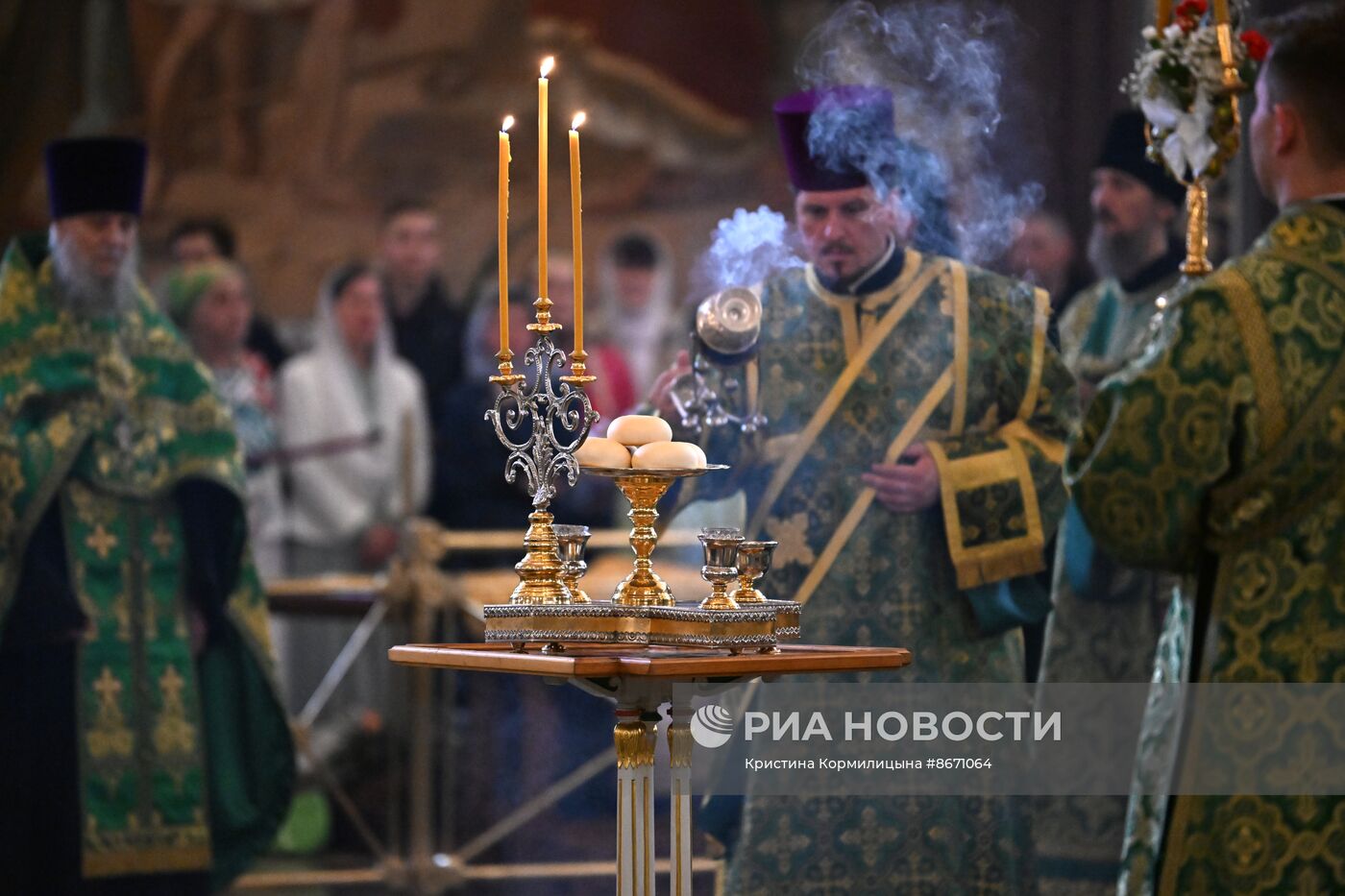 Освящение верб накануне Вербного воскресенья