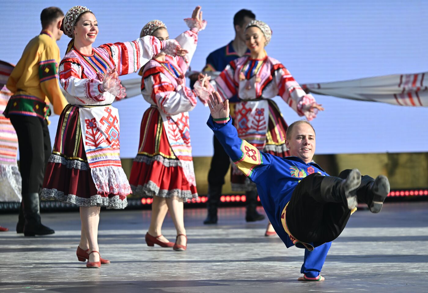 Выставка "Россия". Танцевальный турнир "Липецкий перепляс"