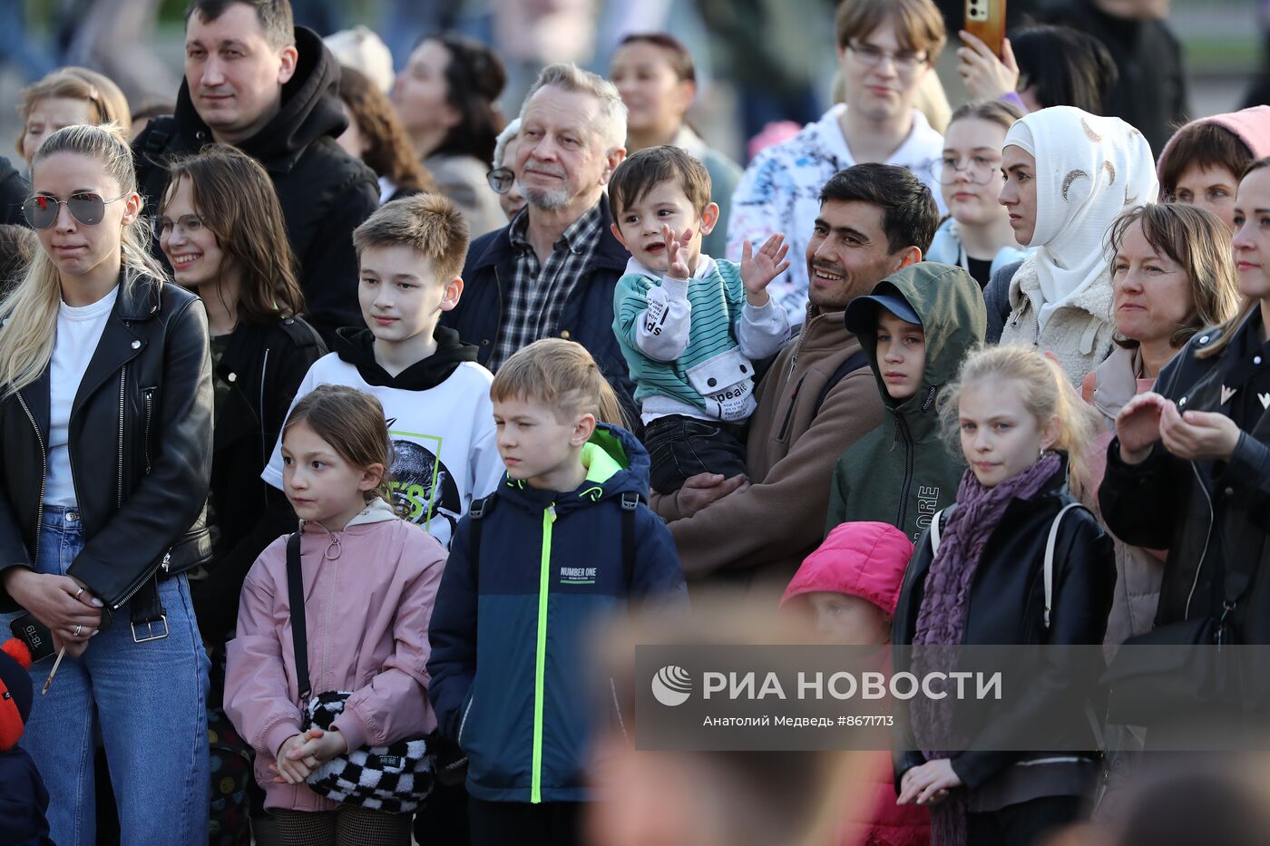 Выставка "Россия". Спектакль "Как Царь Петр чего-нибудь там"