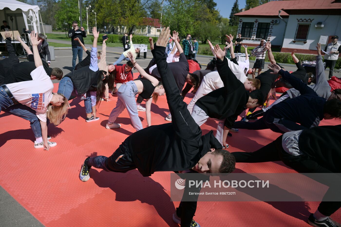 Выставка "Россия". Открытие главной спортивной площадки – "Спортивная Россия"