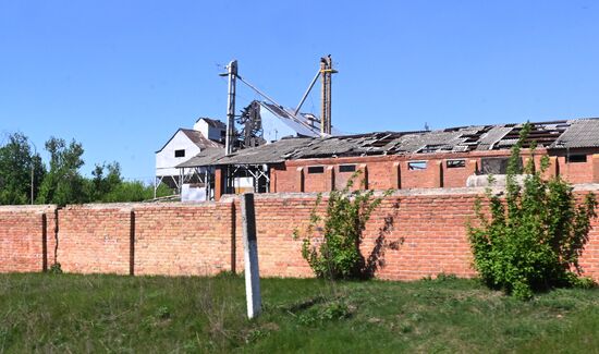 Жизнь мирного населения на линии фронта в Харьковской области