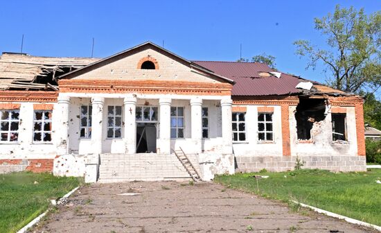 Жизнь мирного населения на линии фронта в Харьковской области