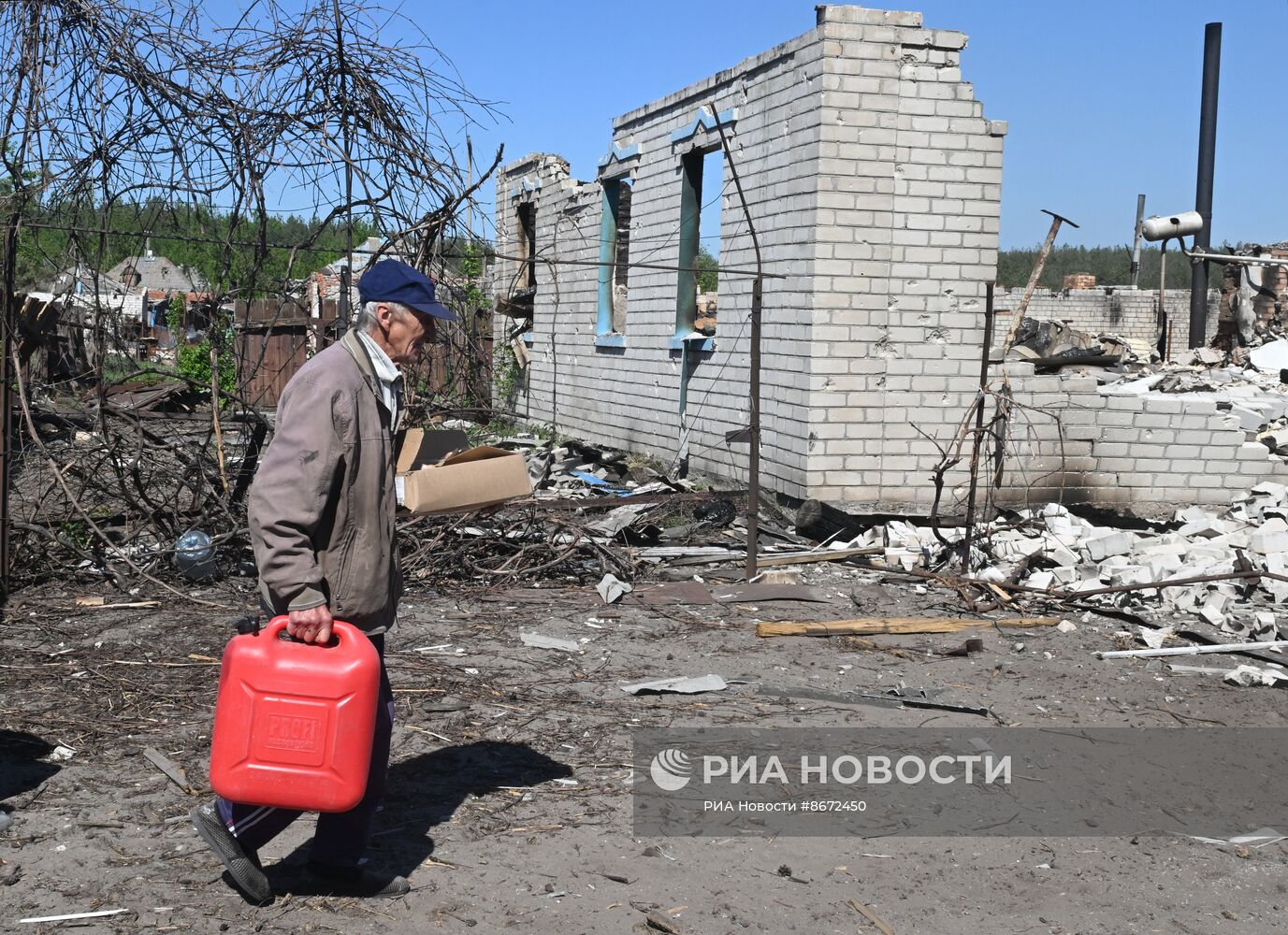 Жизнь мирного населения на линии фронта в Харьковской области