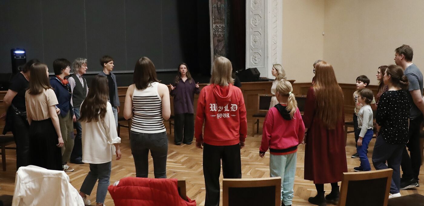 Выставка "Выставка "Россия". Мастер-класс по традиционному пению