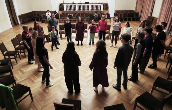 Выставка "Россия". Мастер-класс по традиционному пению