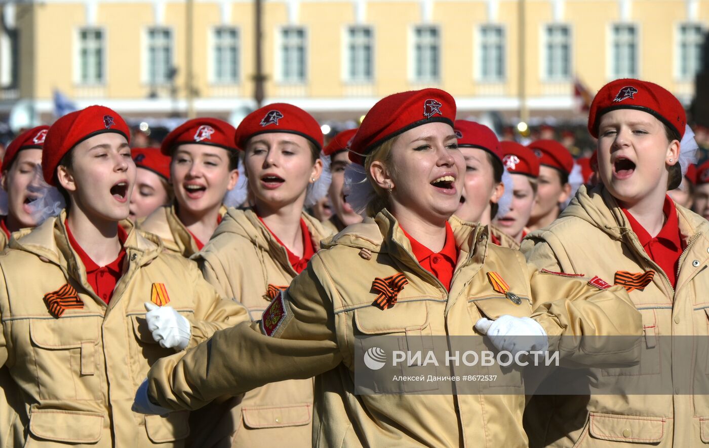 Репетиция парада Победы в Санкт-Петербурге