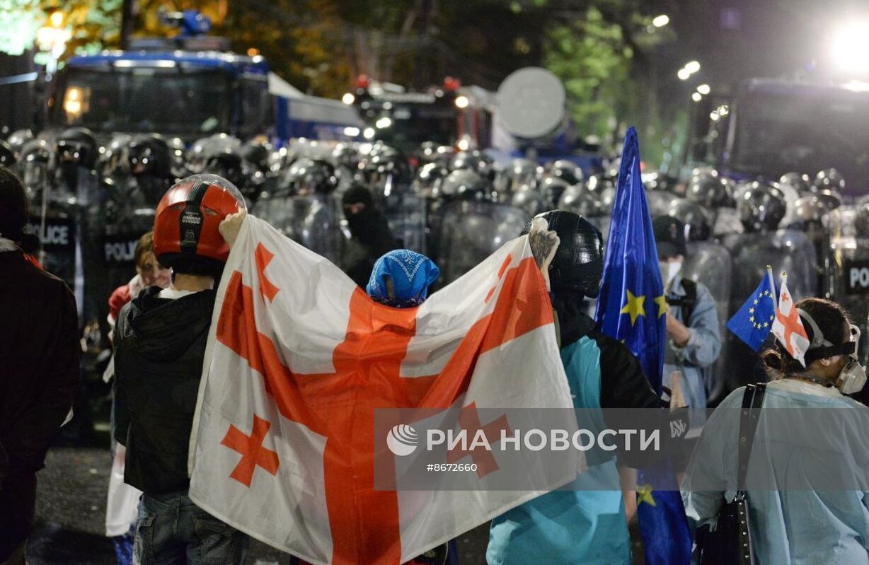 Протесты в Тбилиси против закона об иноагентах
