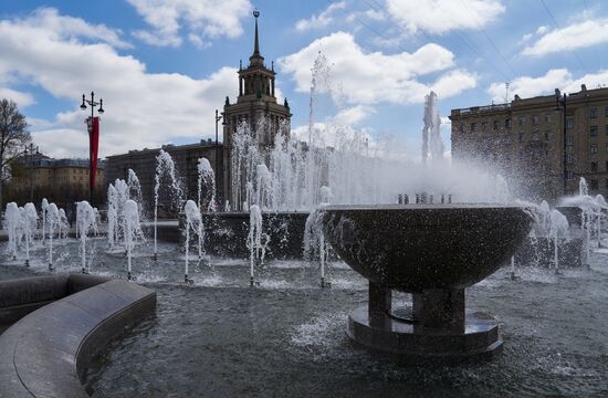 В Санкт-Петербурге открылся сезон фонтанов