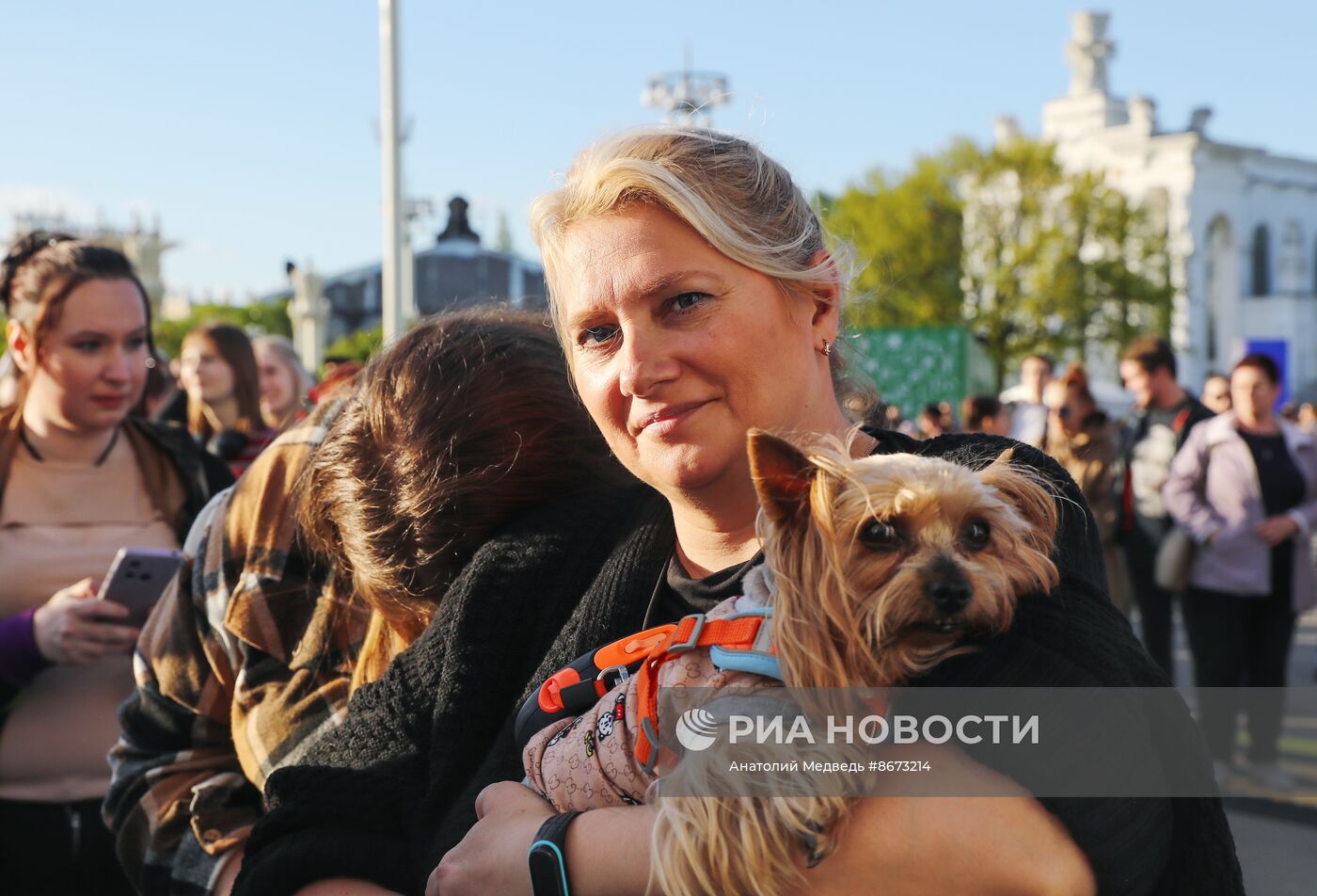 Выставка "Россия". Концерт "Мир. Труд. Май. Перезагрузка"