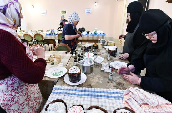 Подготовка к празднованию Пасхи в монастыре Всех святых в Забайкальском крае