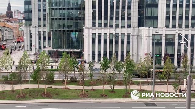 Военная техника на улицах Москвы в преддверии репетиции парада Победы