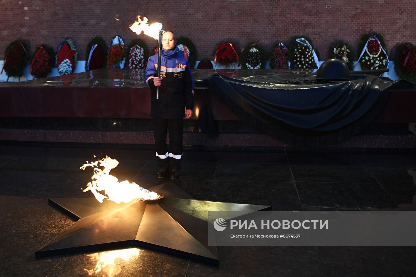 Профилактика Вечного огня в Александровском саду