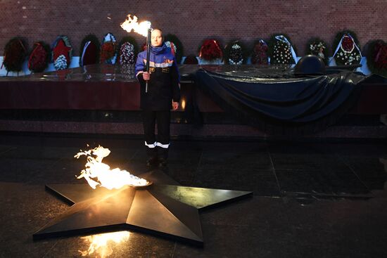 Профилактика Вечного огня в Александровском саду