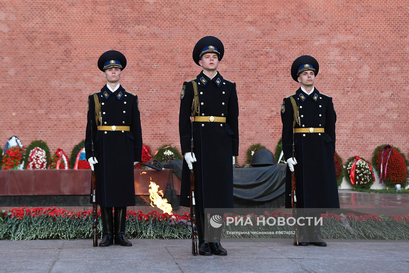 Профилактика Вечного огня в Александровском саду