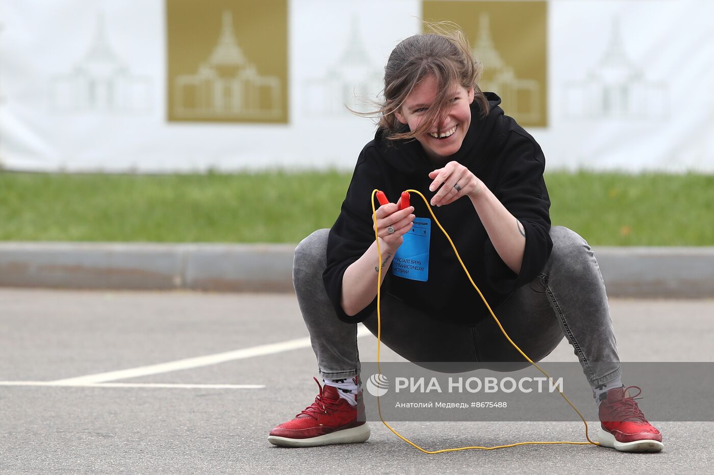 Выставка "Россия". Зарядка на площадке "Спортивная Россия" с победителем Кубка России по роуп-скипингу Юрием Данильченко