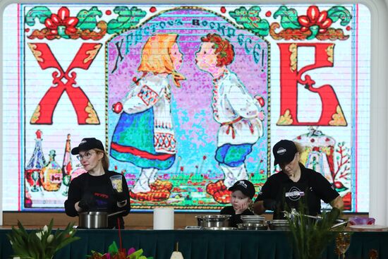 Выставка "Россия". Пасха в Доме российской кухни
