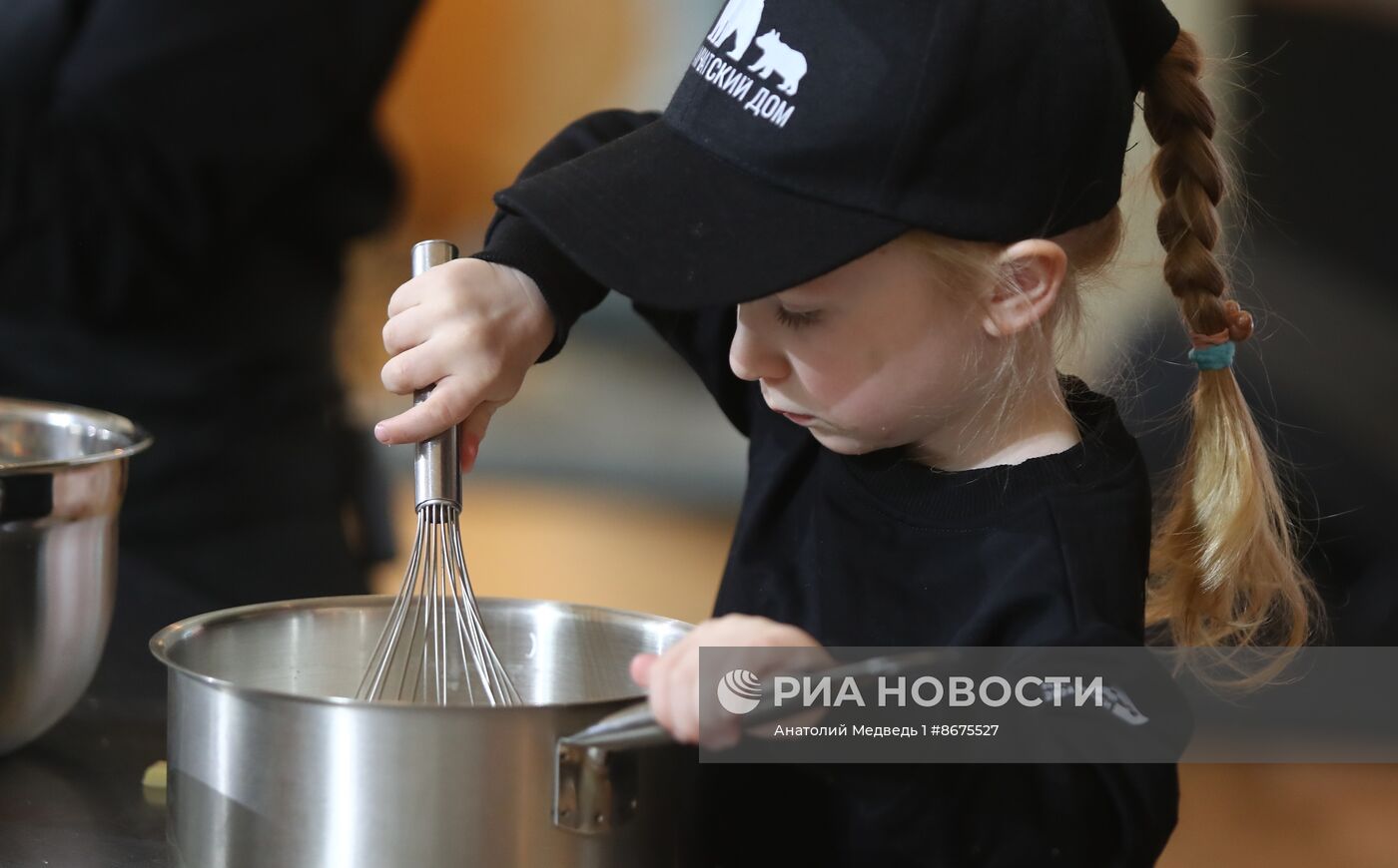 Выставка "Россия". Пасха в Доме российской кухни