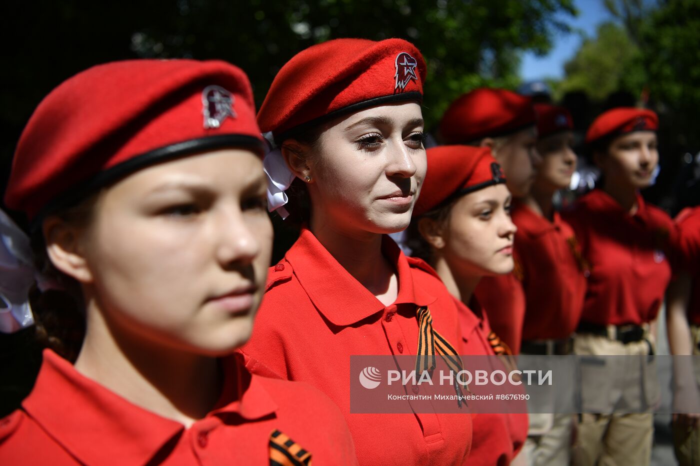 Поздравление ветеранов ВОВ с наступающим Днем Победы | РИА Новости Медиабанк