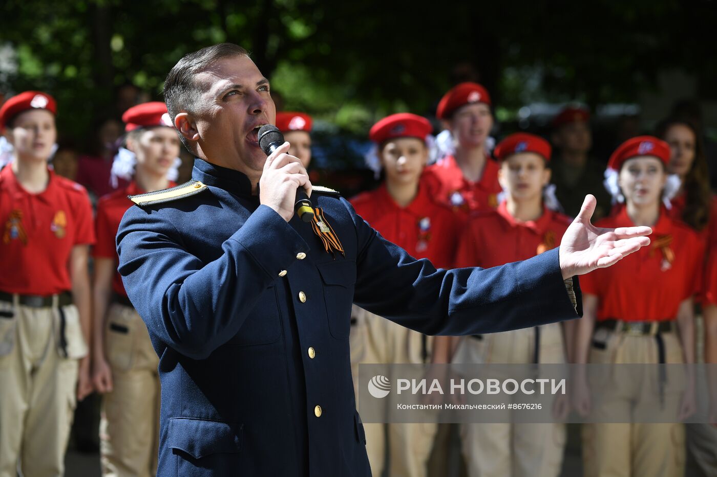 Поздравление ветеранов ВОВ с наступающим Днем Победы