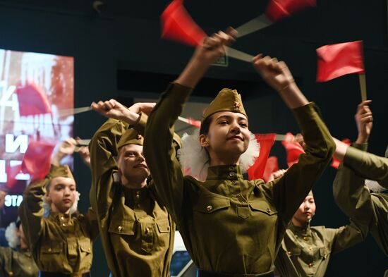 Выставка "Города-герои. Путь к Победе"
