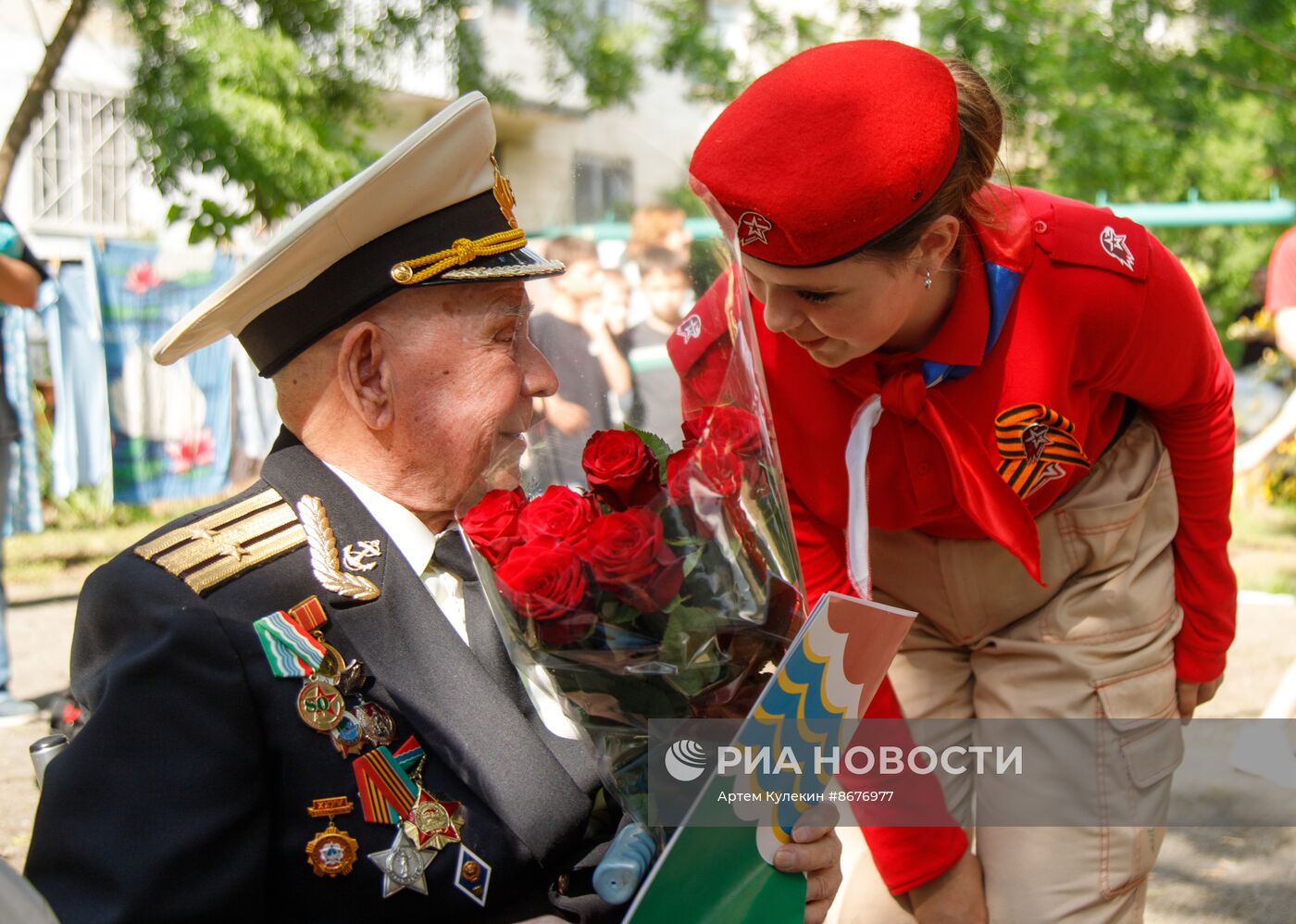 Поздравление ветеранов ВОВ с наступающим Днем Победы