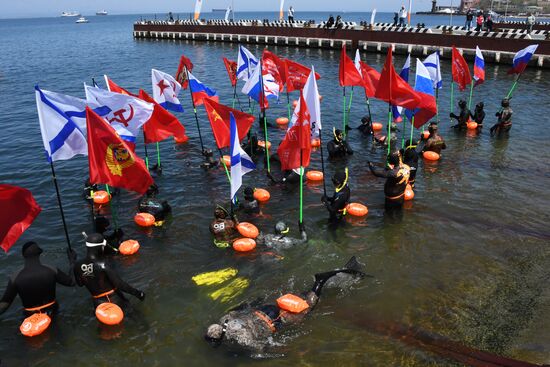 Заплыв в честь Дня Победы во Владивостоке