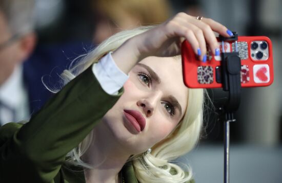 Выставка "Россия". День национальных приоритетов "Эффективная и конкурентная экономика"