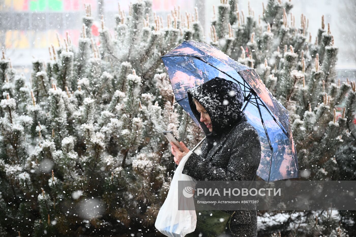 Снег в Москве