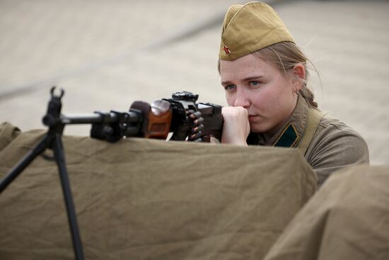 Историческая реконструкция эпизода битвы за Берлин