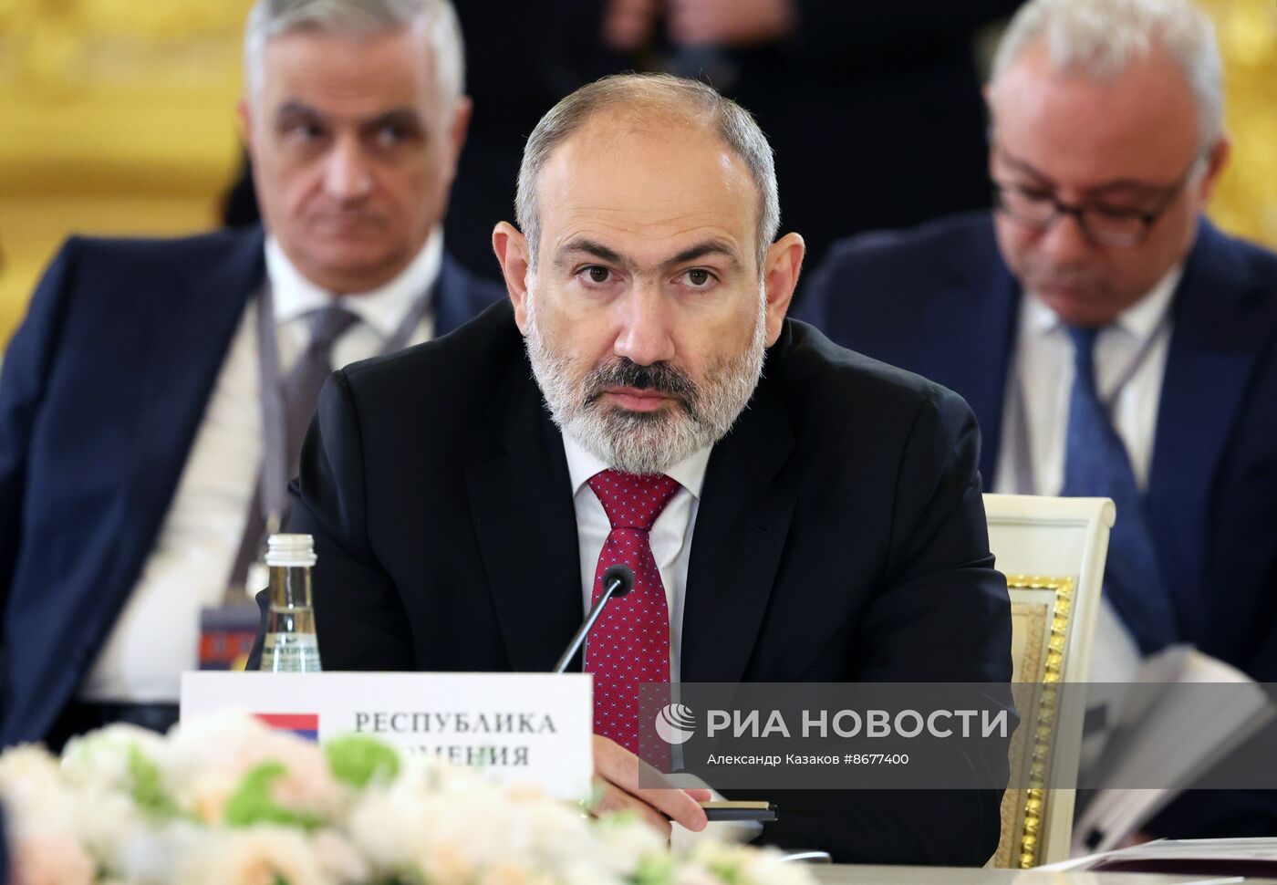 Президент России Владимир Путин принял участие в юбилейном саммите ЕАЭС в Москве