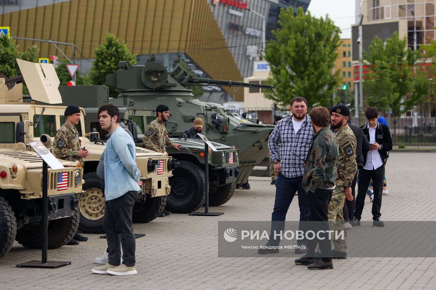 В Грозном открылась выставка трофейной техники из зоны СВО