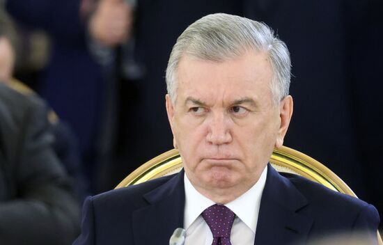 Президент России Владимир Путин принял участие в юбилейном саммите ЕАЭС в Москве