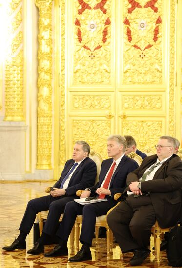 Президент России Владимир Путин принял участие в юбилейном саммите ЕАЭС в Москве