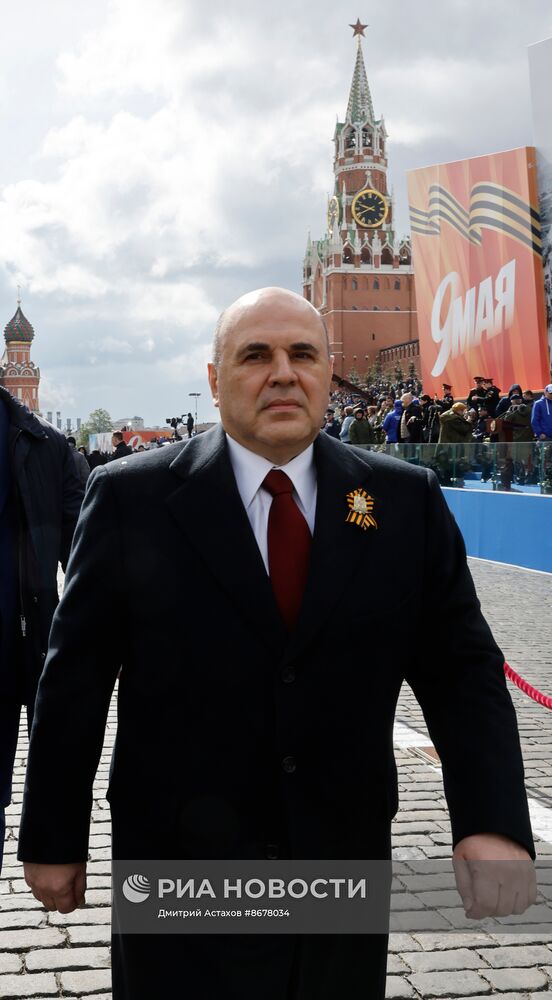 Президент Владимир Путин принял участие в параде Победы в Москве