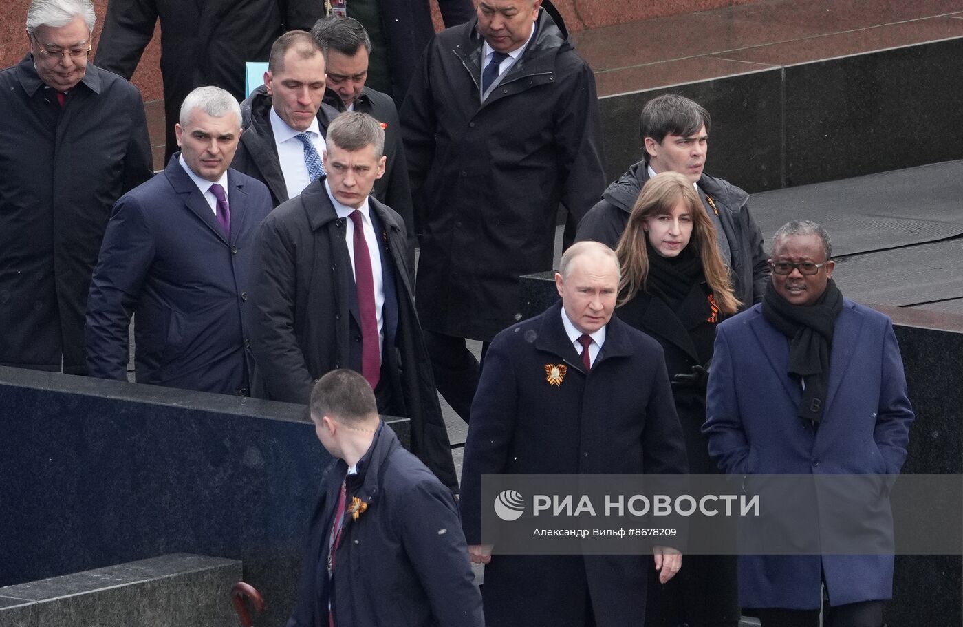 Президент Владимир Путин принял участие в параде Победы в Москве