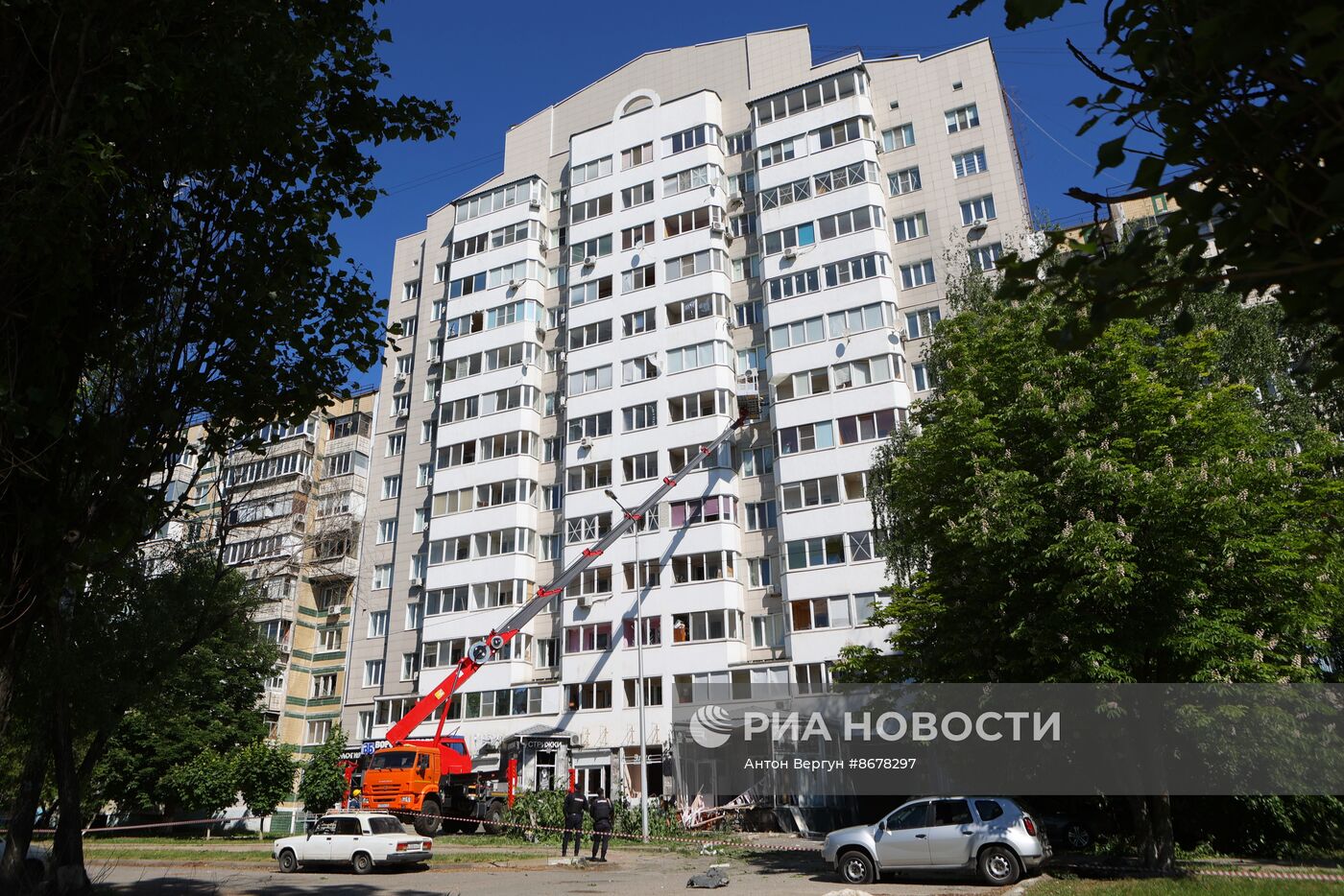 Последствия обстрела в Белгороде