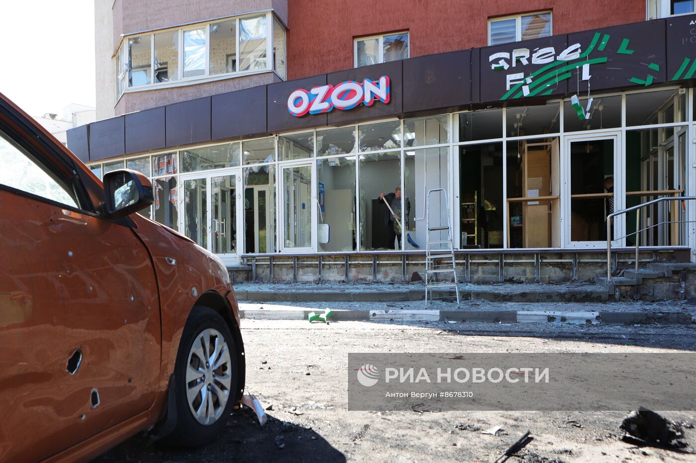 Последствия обстрела в Белгороде