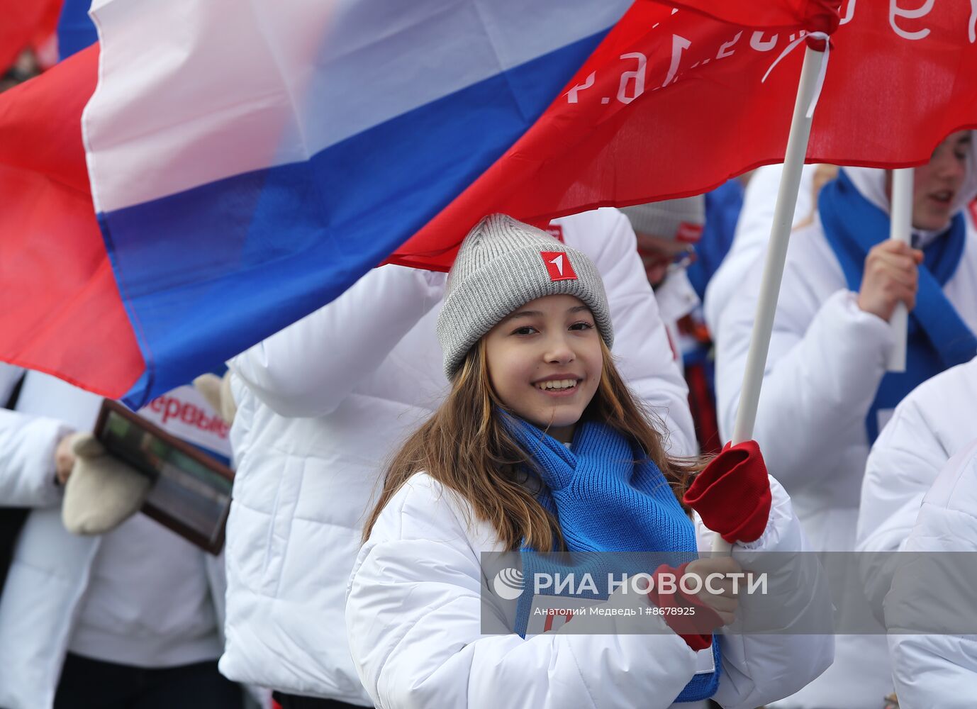 Выставка "Россия". Торжественное шествие в честь 9 Мая