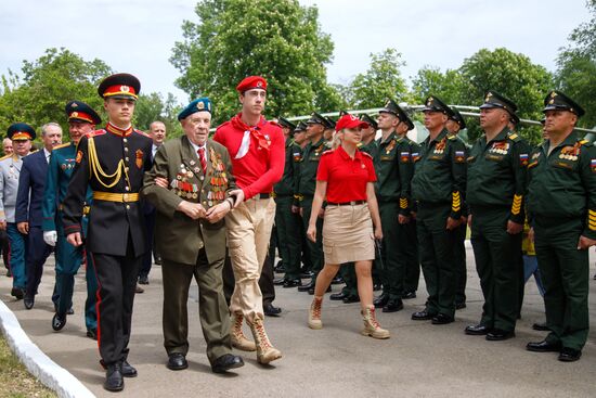 Празднование Дня Победы в оперативной группе российских войск в Приднестровье