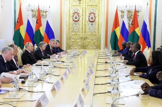 Встреча президентов России и Гвинеи-Бисау
