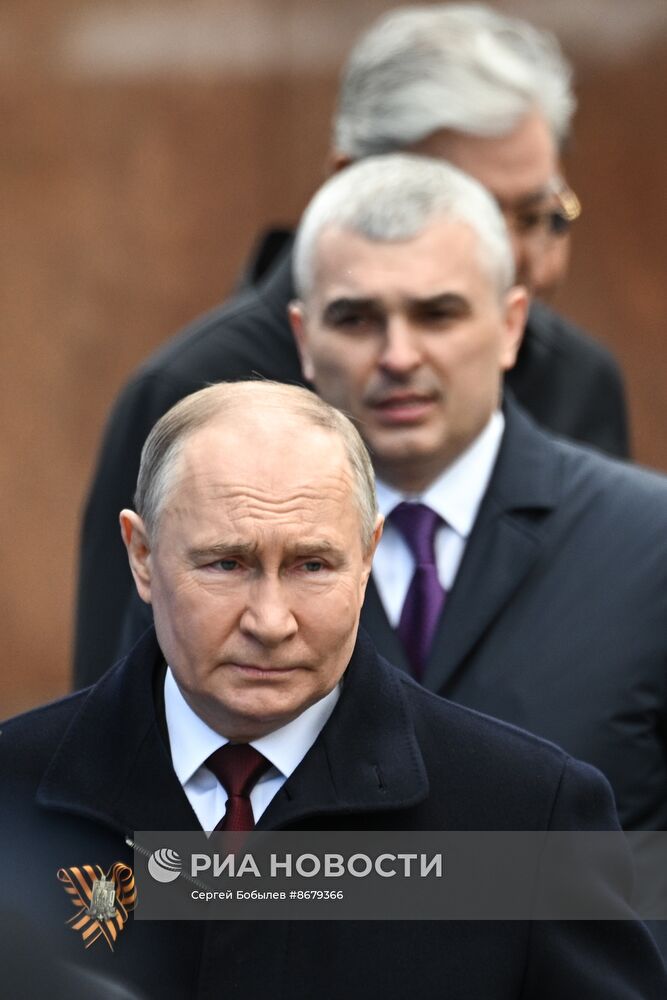 Президент Владимир Путин принял участие в параде Победы в Москве