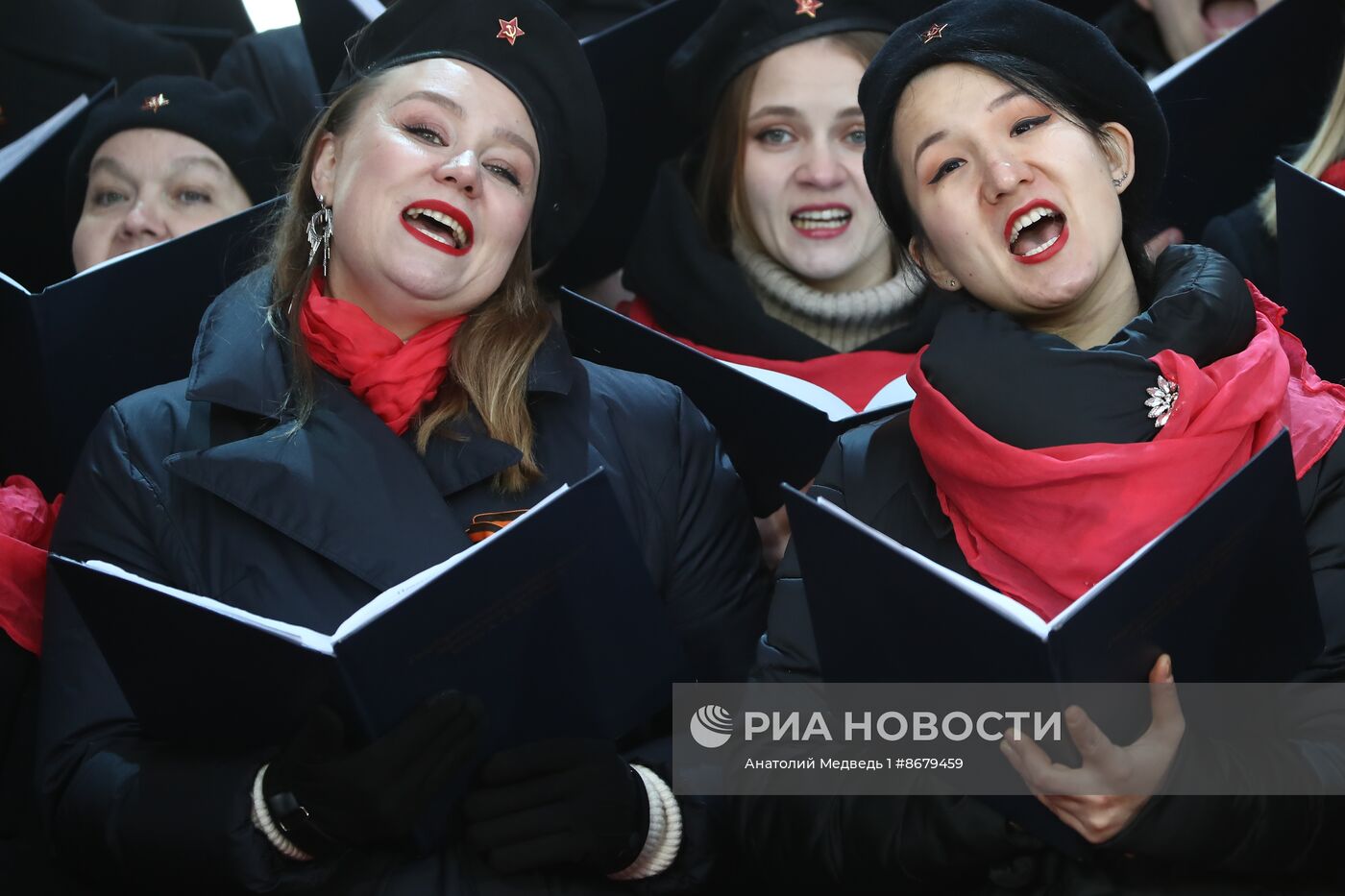 Выставка "Россия". Концерт Ильдара Абдразакова совместно с Российским национальным молодежным симфоническим оркестром