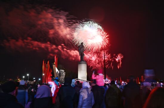 Салют в честь 79-й годовщины Победы в Великой Отечественной войне 