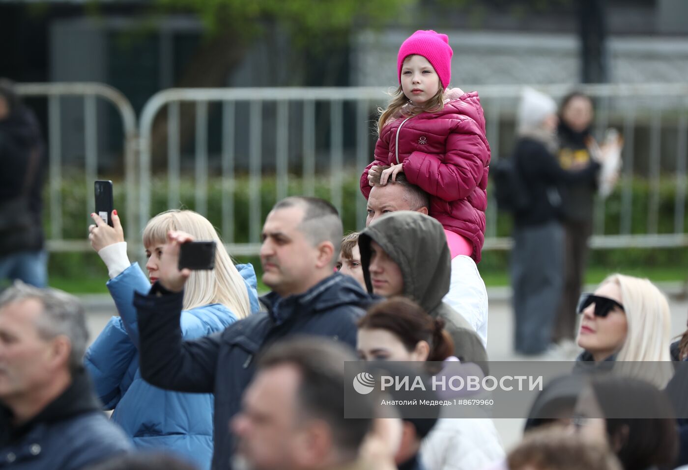 Выставка "Россия". Концерт Хора Сретенского монастыря "Песни Великой Победы"